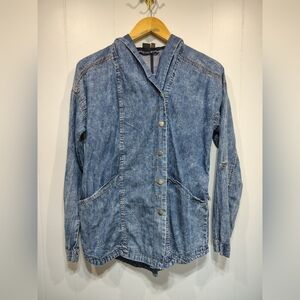 Seventeen Denim Jacket Women Medium Hooded Lightweight Chambray Button Front